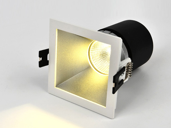 超薄LED方形射灯
