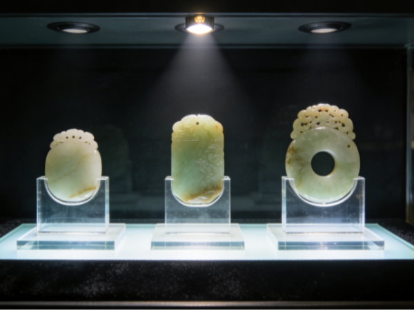 光，是空间的隐形骨架